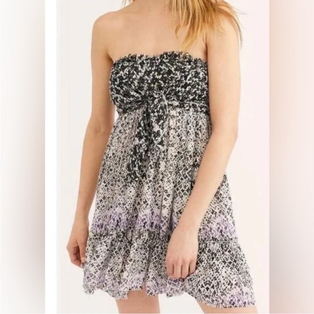 Free People FP One Bali Nights Strapless Mini Dress in Black and White sz S EUC